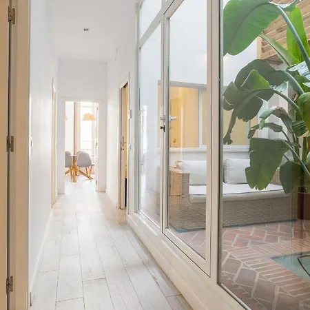 Appartement Bhost-plaza De Flores *